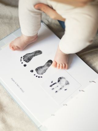 Miminko roste rychleji, než čekáme. Tyhle okamžiky už nikdy nevrátíš – ale můžeš si je uchovat.🦶🏻🥰 Souhlasíš? —————- Každý...